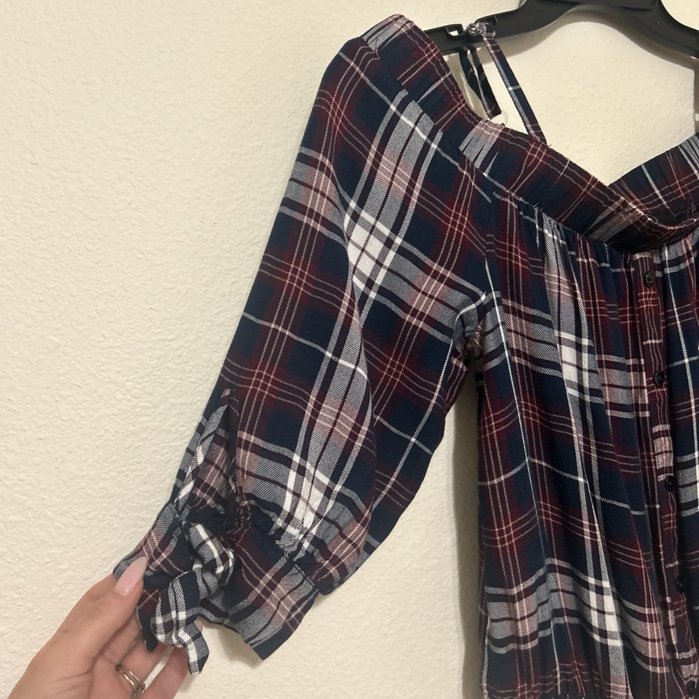 BCX Plaid Cold Shoulder Smocked Top Tie Sleeve Medium Grunge - Picture 4 of 8